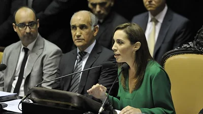 Vidal: "No es tiempo de revanchas" Vidal: "No es tiempo de revanchas"