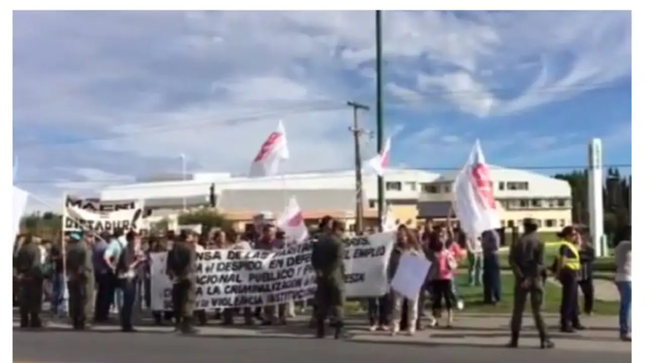 Video: la pálida bienvenida a Macri en Bariloche