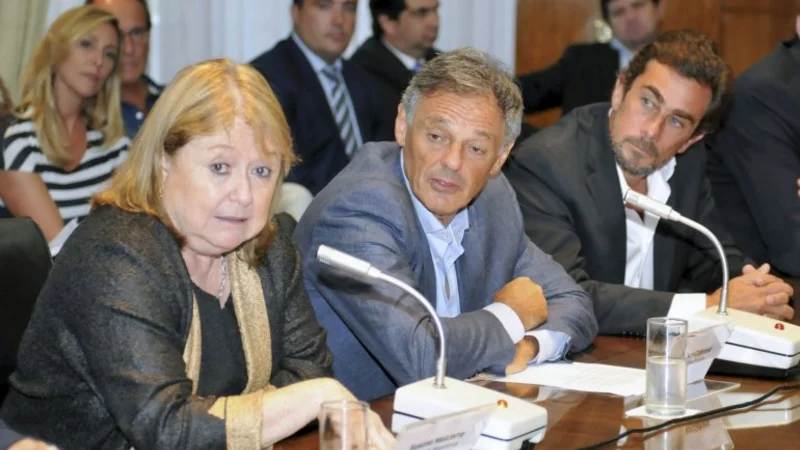 ¿Se vienen despidos en Cancillería?