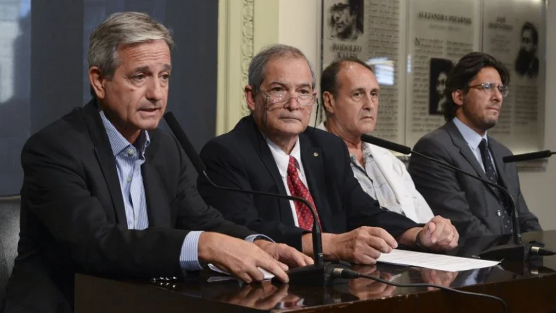 El Gobierno sigue inventando cargos gerenciales mientras despide trabajadores