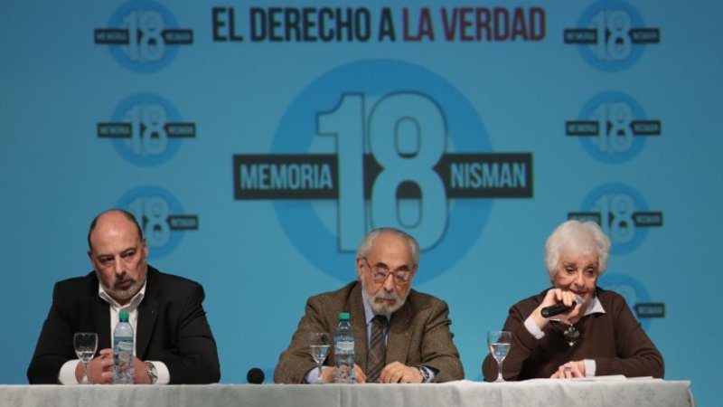 El Gobierno puso a un filósofo y una diputada pro-Clarín para reformar la ley de Medios