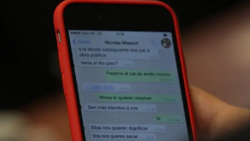 Bossio justificó el chat con Massot: "No está fuera de lo normal"