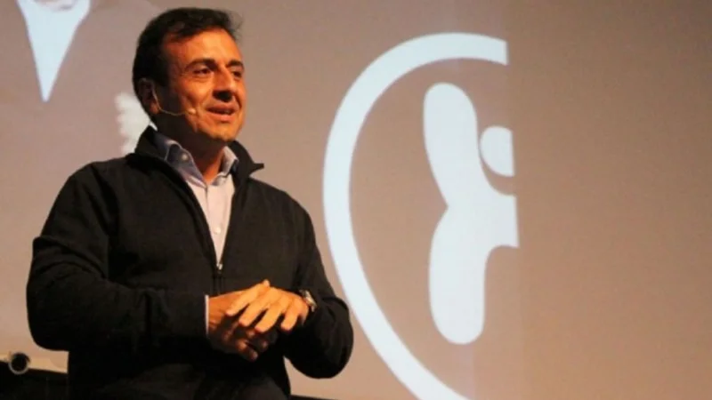 Un funcionario de Macri tiene acciones de Clarín y Techint