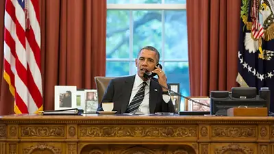 Más de un centenar de intelectuales radicados en EEUU publicaron una carta abierta a Obama Más de un centenar de intelectuales radicados en EEUU publicaron una carta abierta a Obama