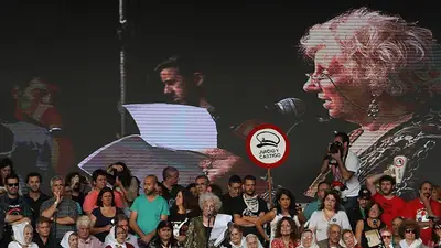 Día de la Memoria: Madres de Plaza de Mayo calificaron de "light" la autocrítica de Obama Día de la Memoria: Madres de Plaza de Mayo calificaron de "light" la autocrítica de Obama