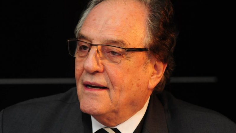 Heller presentó un proyecto para modificar el impuesto a las Ganancias
