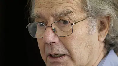 Pérez Esquivel irá a Malvinas y denuncia que Malcorra no quiere recibirlo Pérez Esquivel irá a Malvinas y denuncia que Malcorra no quiere recibirlo