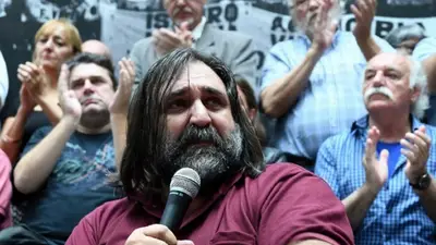 "El Gobierno quiere maestros pobres", dicen los docentes "El Gobierno quiere maestros pobres", dicen los docentes
