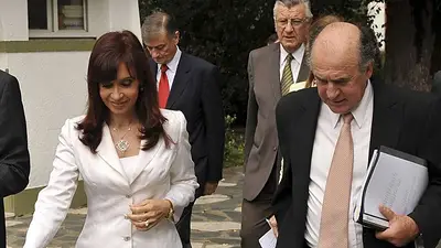 Archivan la causa del primer audio que se filtró de Cristina Kirchner y Oscar Parrilli Archivan la causa del primer audio que se filtró de Cristina Kirchner y Oscar Parrilli