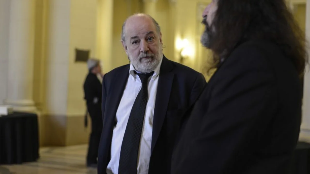 La sugestiva amenaza de Bonadio para los que escribieron grafitis en su contra