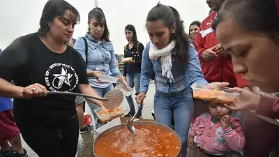Organizaciones sociales levantaron la protesta ante una promesa del Gobierno Organizaciones sociales levantaron la protesta ante una promesa del Gobierno