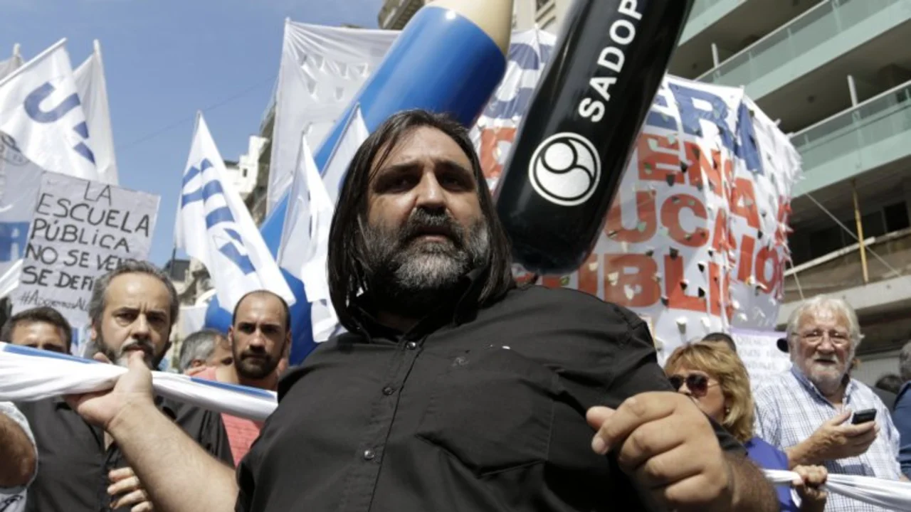 Paro docente: Baradel recogió el guante y respondió si es kirchnerista