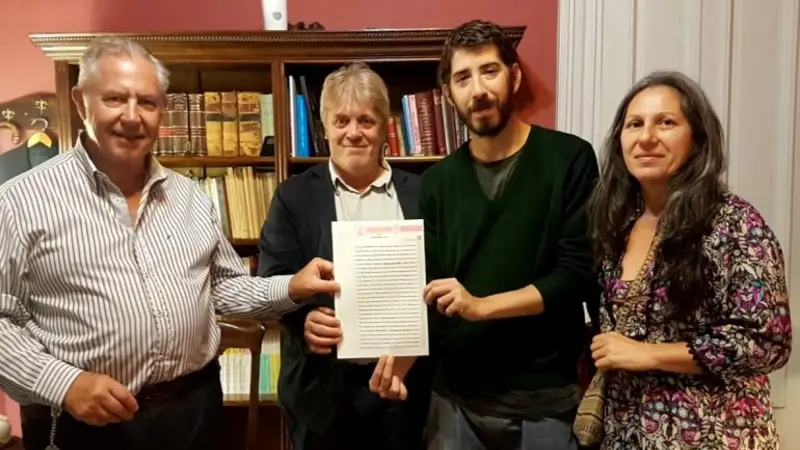 Vera superó el millón de pesos en donaciones de su sueldo
