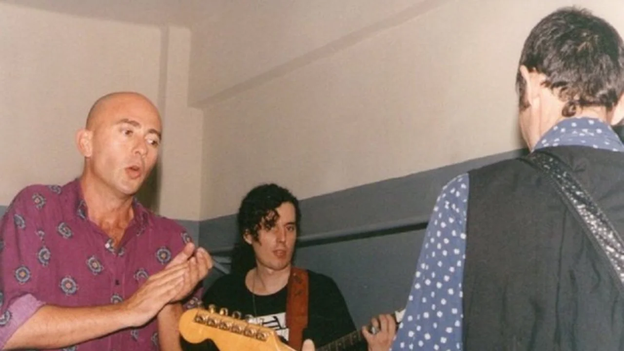Un ex guitarrista de los Redondos salió a defender al Indio Solari