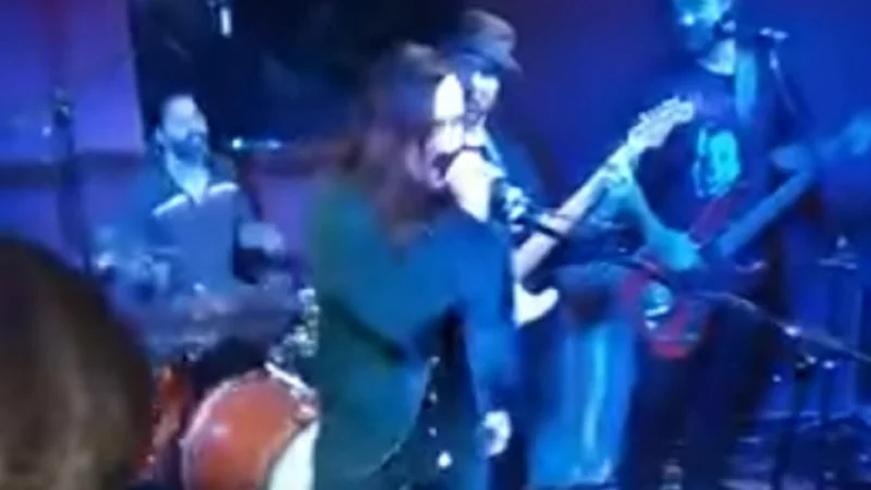 Polémico video de un funcionario de Cambiemos cantando en estado de ebriedad