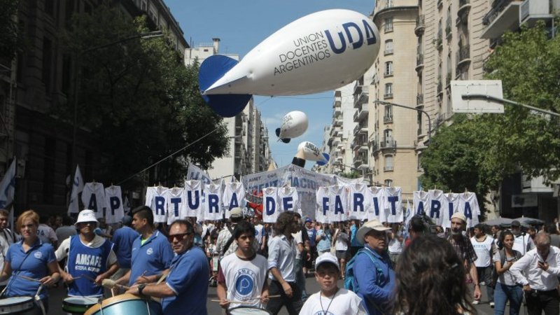 Recrudece el conflicto con los docentes bonaerenses