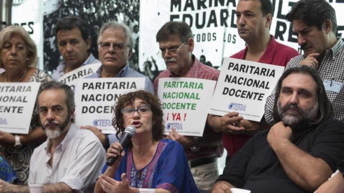 Los docentes van al paro el 5 y 6 de marzo a nivel nacional | El Destape