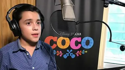 La historia detrás del nene que dio vida al protagonista de "Coco" La historia detrás del nene que dio vida al protagonista de "Coco"