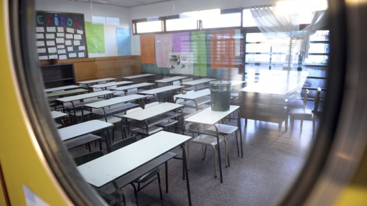 Paro docente: con movilización en la Ciudad, comenzó la huelga por 48 horas en todo el país