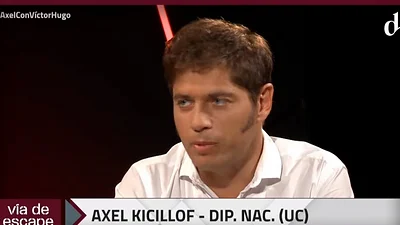 Kicillof con Víctor Hugo sobre el hit del verano: "No me gusta que insulten a Macri" Kicillof con Víctor Hugo sobre el hit del verano: "No me gusta que insulten a Macri"