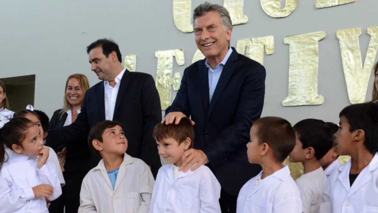Mauricio Macri inauguró el ciclo lectivo con un mensaje para los docentes