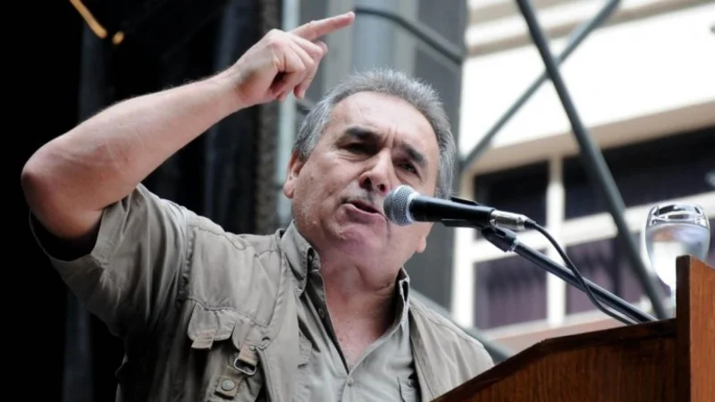 Juan Carlos Schmid: "La CGT implosionó hace tiempo"
