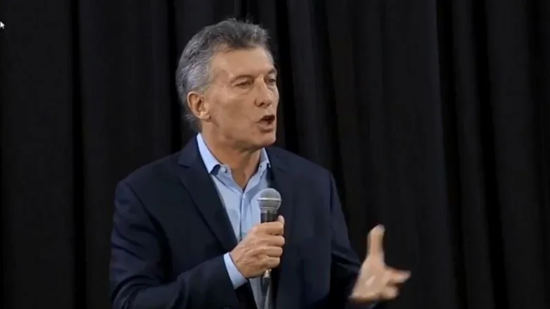 Macri anunció que enviará al Congreso un proyecto para la igualdad salarial entre hombres y mujeres