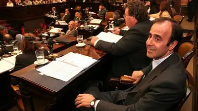 Detienen a un ex senador radical por femicidio Detienen a un ex senador radical por femicidio