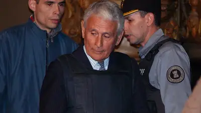 Tras la revocación de la domiciliaria, Etchecolatz volvió a Ezeiza Tras la revocación de la domiciliaria, Etchecolatz volvió a Ezeiza