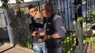 Ricardo Centurión intentó ofrecerle una coima a la Policía Ricardo Centurión intentó ofrecerle una coima a la Policía