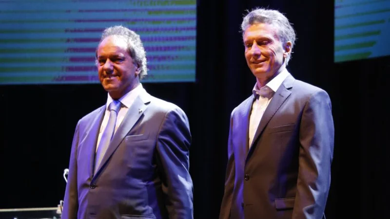 Cambridge Analytica, la empresa que robó datos de Facebook, habría trabajado en Argentina