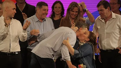 Escándalo: sale a la luz el vínculo de Macri con la filtración de Facebook Escándalo: sale a la luz el vínculo de Macri con la filtración de Facebook