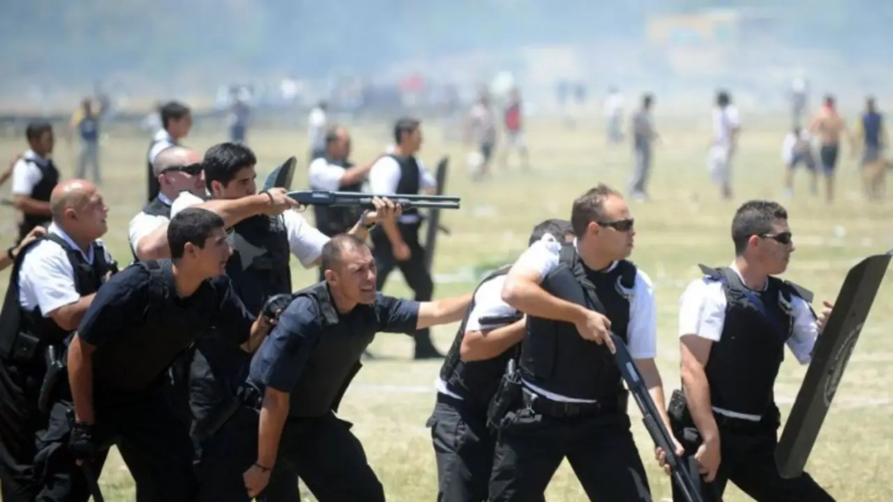 La Justicia sobreseyó a la cúpula policial por los homicidios en el Indoamericano