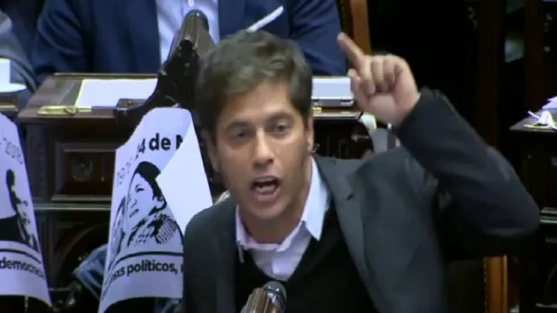 Escándalo en Diputados | El discurso de Kicillof contra Macri: "Gobiernan los bancos"