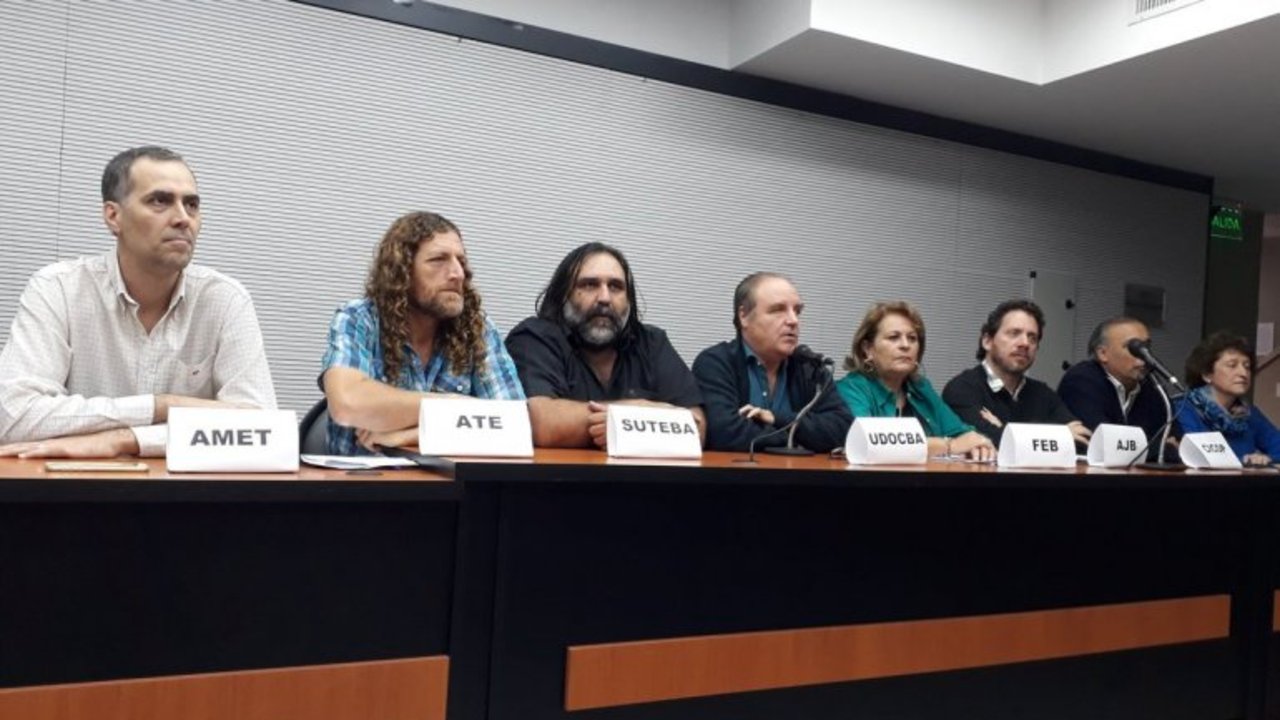 Docentes de la Provincia de Buenos Aires anunciaron un paro para el 5 de abril