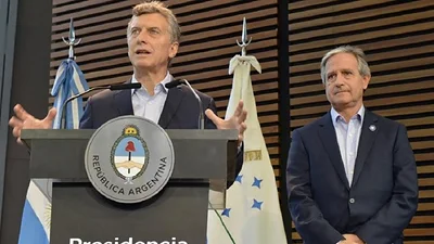 Despidos encubiertos: Macri presenta un plan de retiros voluntarios en el Estado Despidos encubiertos: Macri presenta un plan de retiros voluntarios en el Estado