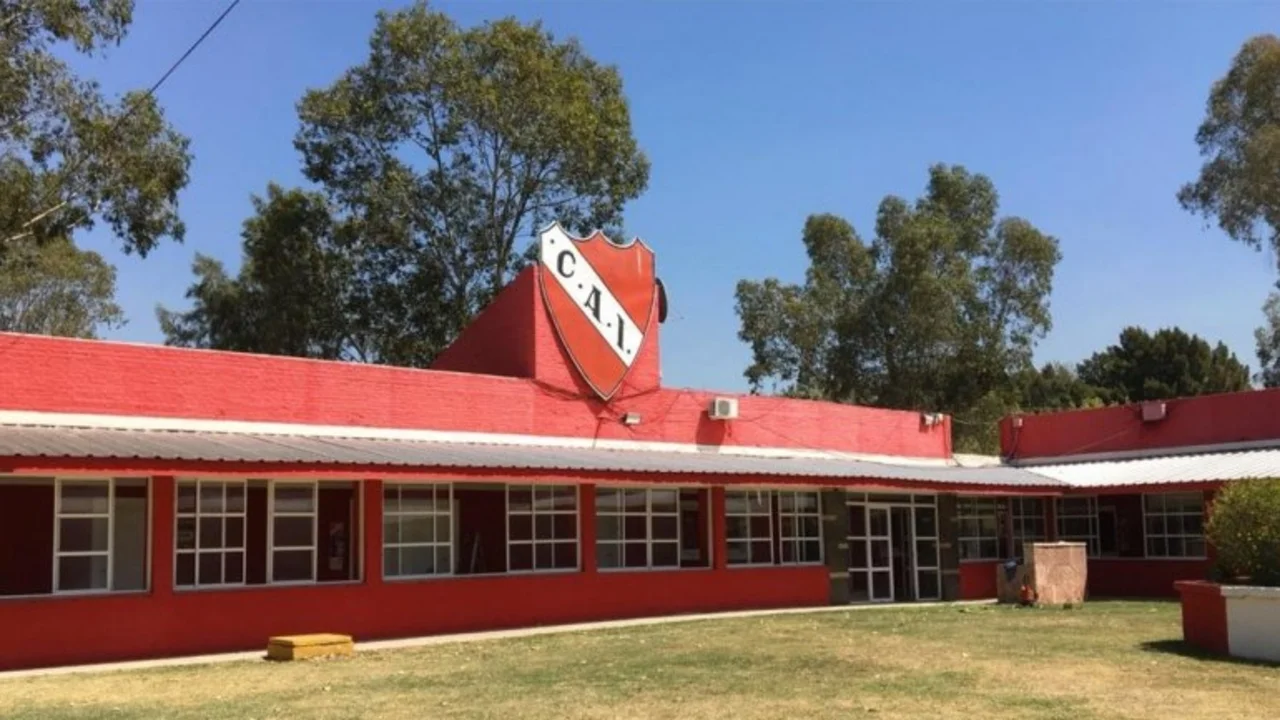 Abusos en Independiente: citan a declarar a una gloria de Independiente