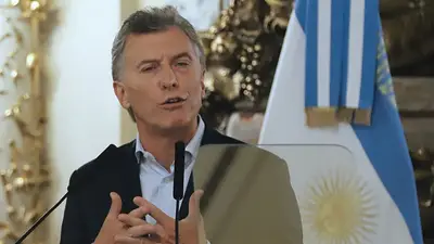 Insólito: para Clarín Macri cumplió con la mayoría de las promesas Insólito: para Clarín Macri cumplió con la mayoría de las promesas