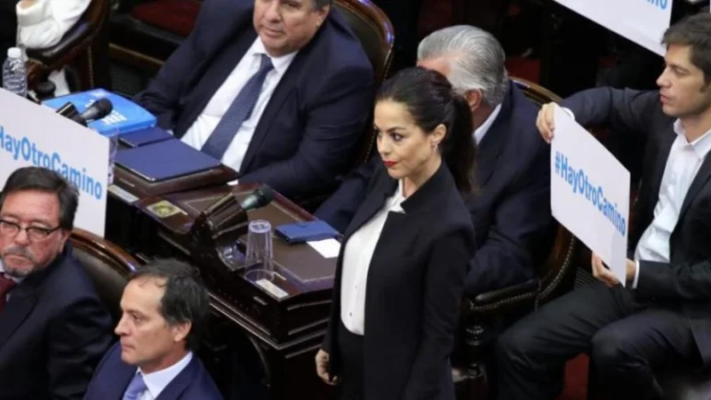 La falsa diputada de Cambiemos reveló cómo hizo para entrar al recinto durante el discurso de Macri
