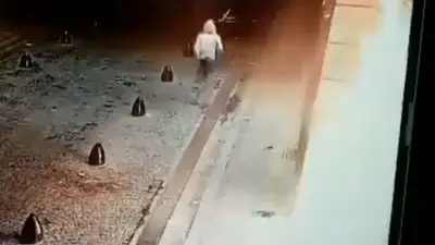 De terror: intentaron incendiar el sindicato de Comercio De terror: intentaron incendiar el sindicato de Comercio