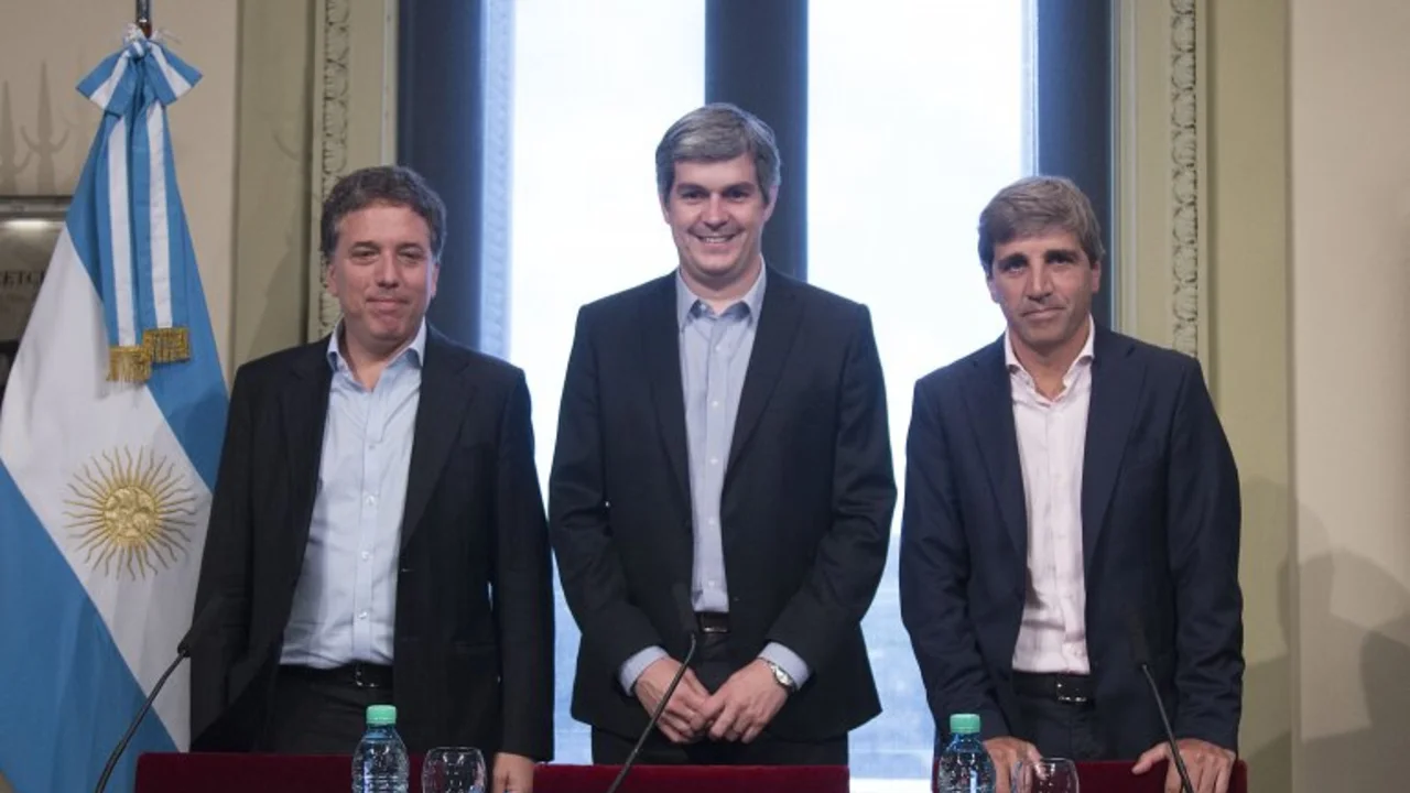 Escándalo Total | Peña le dio a Dujovne un bono millonario