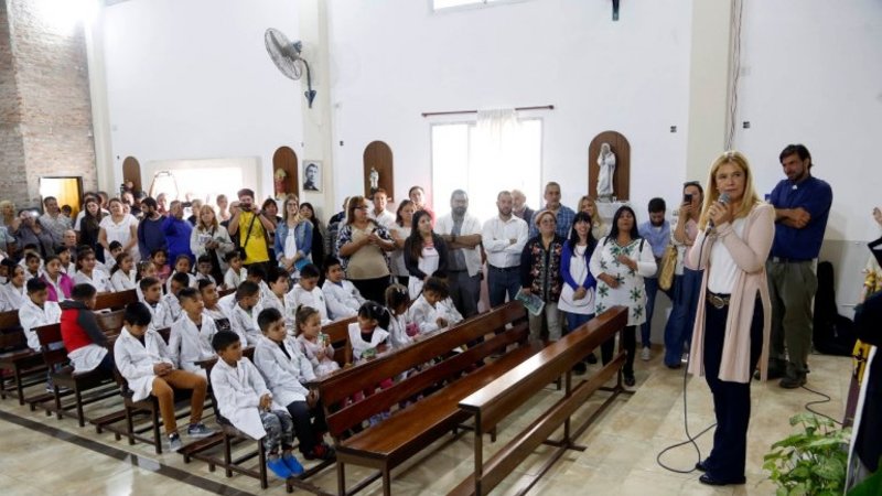 Magario: "Desde la educación cambiamos el mundo y le damos oportunidades a los chicos"