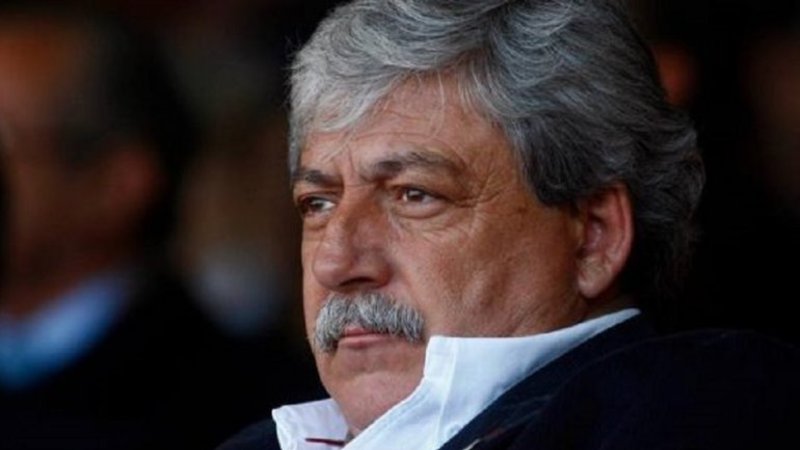 Eduardo Buzzi: "Si Dujovne cree que van a caer dólares como maná, está confundido"