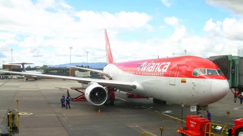 Crisis en las "low cost": Avianca dejó de pagar los sueldos
