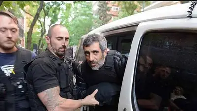 Roberto Baratta: "Ramos Padilla deja en paños menores a los que operan" Roberto Baratta: "Ramos Padilla deja en paños menores a los que operan"