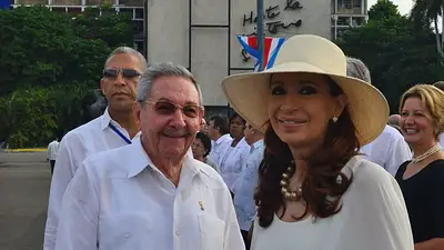 Cristina Kirchner se reunió con Raúl Castro en Cuba Cristina Kirchner se reunió con Raúl Castro en Cuba