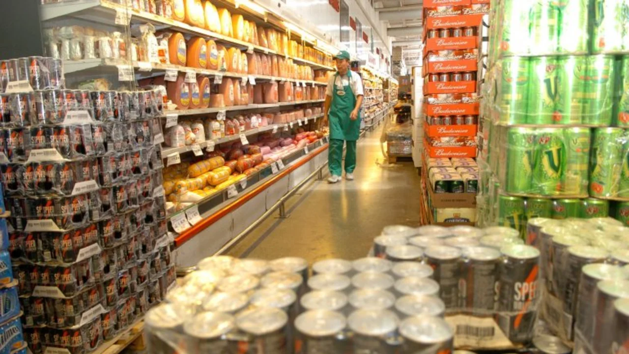 Inflación: los precios mayoristas subieron en agosto 2,5% mensual