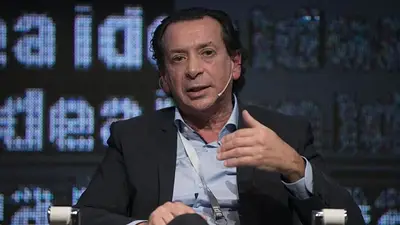 Un empresario cruzó a Sica y le dijo que su discurso era puro "piripipí" Un empresario cruzó a Sica y le dijo que su discurso era puro "piripipí"