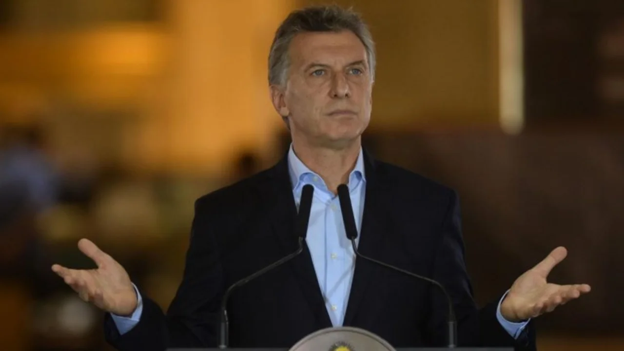 Macri, indignante en medio de la crisis: "Hay que remar un poco más, sin llorarla"