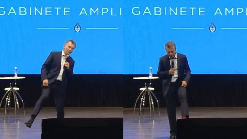 ¿Por qué Macri tenía medias de distinto color en la reunión de Gabinete?